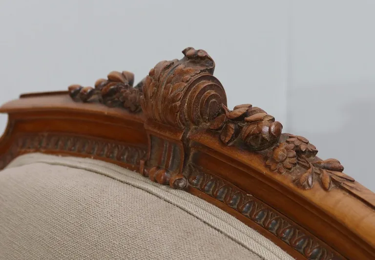 SILLÓN ESTILO LUIS XVI
