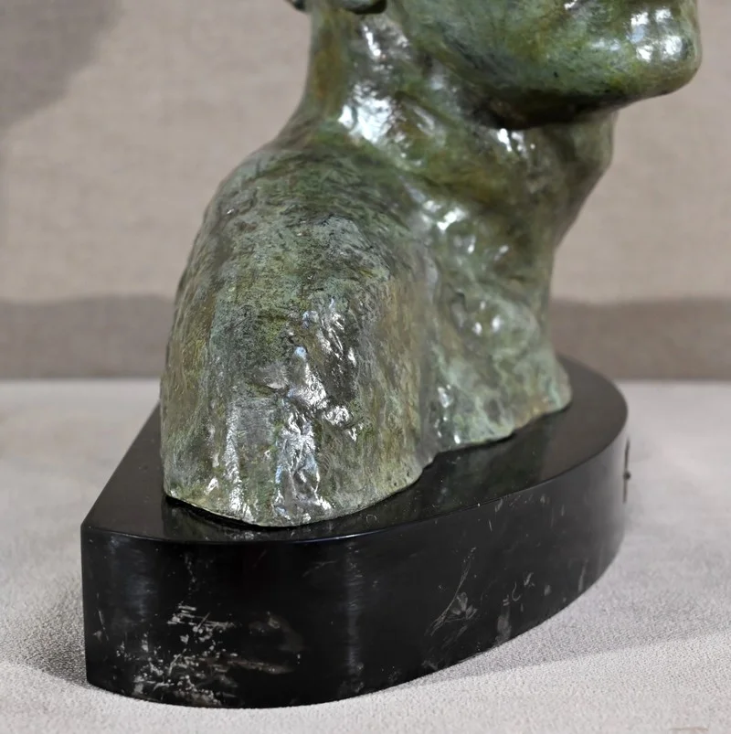 Important Bronze « Jean Mermoz », signé A.Ouline – 1ère partie XXe
