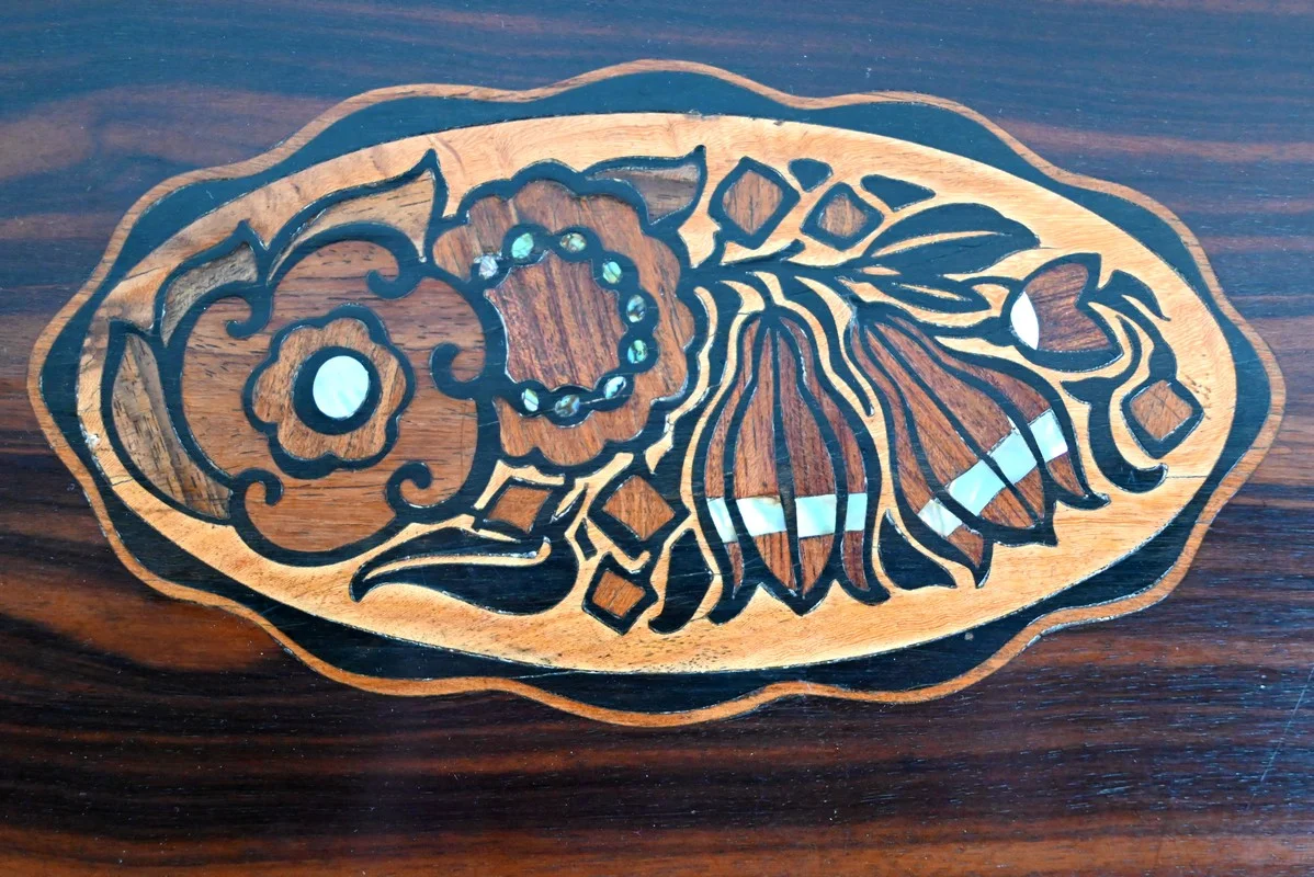 Table Desserte en Ébène, estampillée Majorelle – 1910