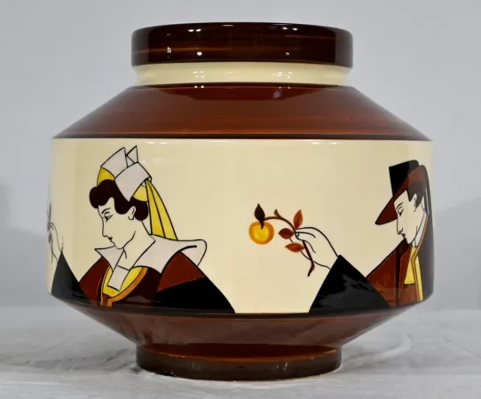 Cache Pot en Faïence, Maison de la Hubaudière-Bousquet – 1ère partie du XXe