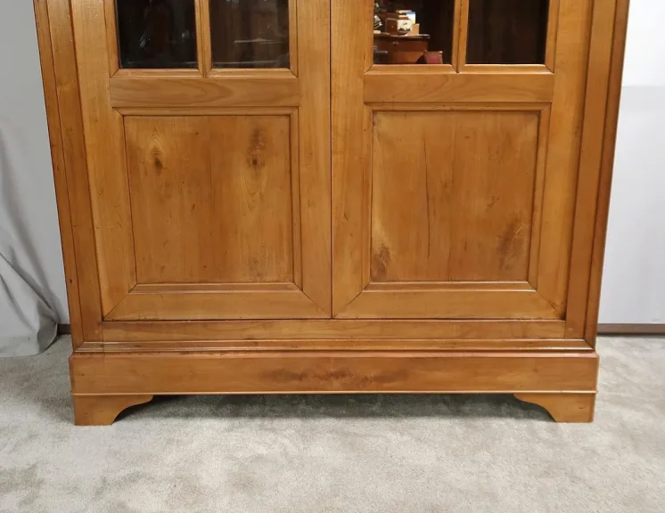 Armoire-Bibliothèque en Merisier Massif – Fin XIXe