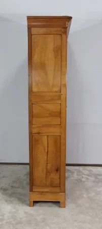 Armoire-Bibliothèque en Merisier Massif – Fin XIXe