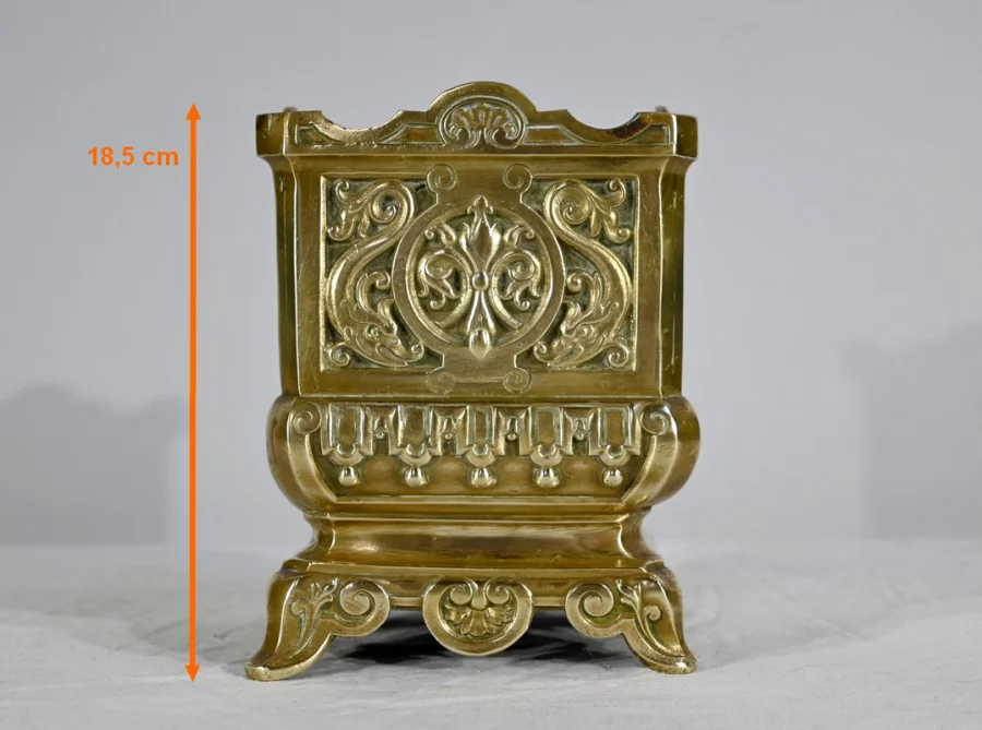 Cache Pot en Bronze Doré – Fin XIXe