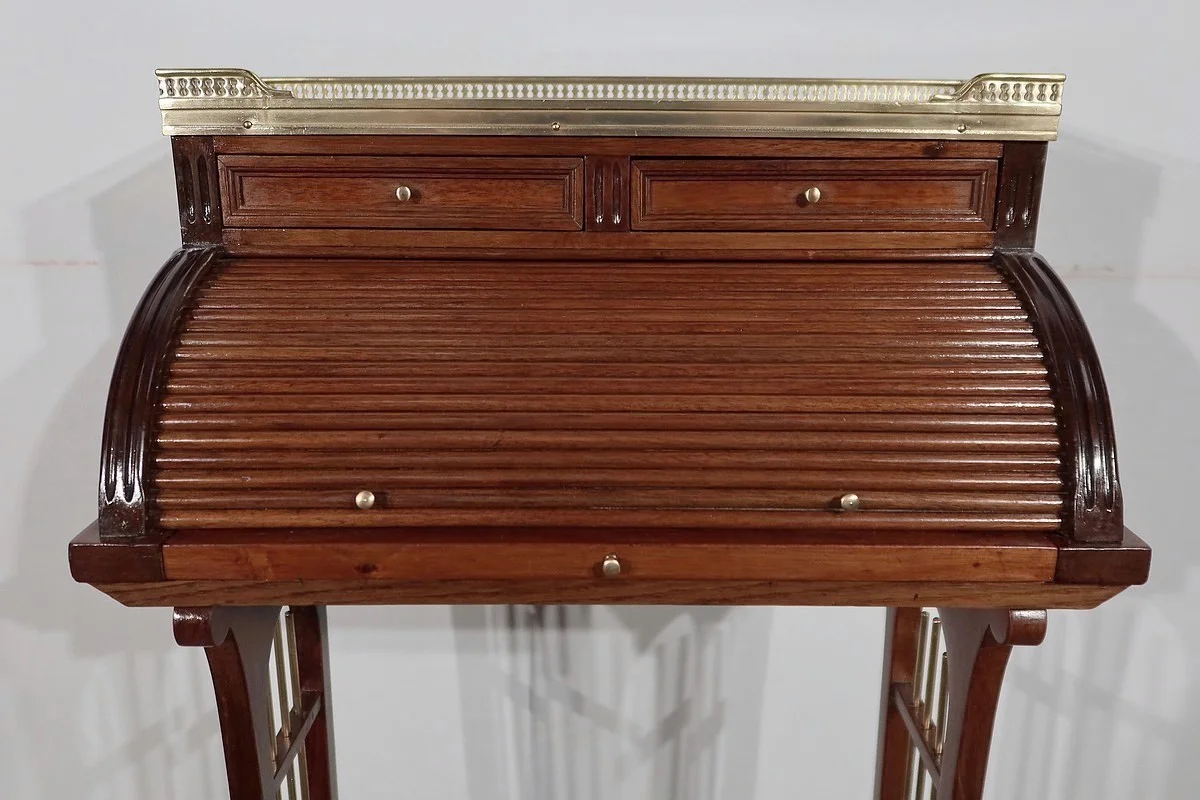 FRENCH TRANSITION STYLE DESK