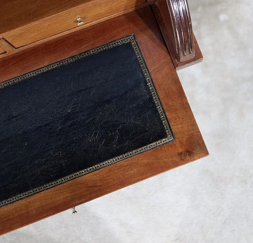 FRENCH TRANSITION STYLE DESK