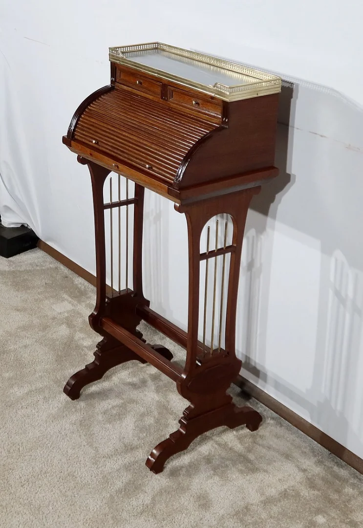 FRENCH TRANSITION STYLE DESK