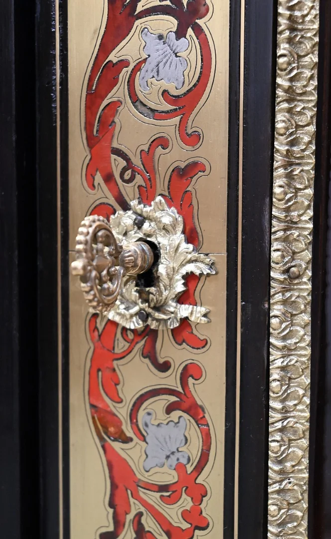 NAPOLEON III PERIOD DISPLAY CABINET