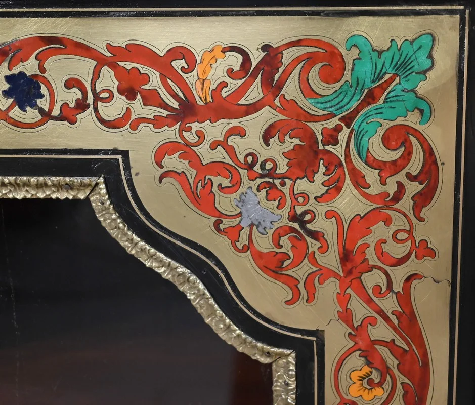 NAPOLEON III PERIOD DISPLAY CABINET