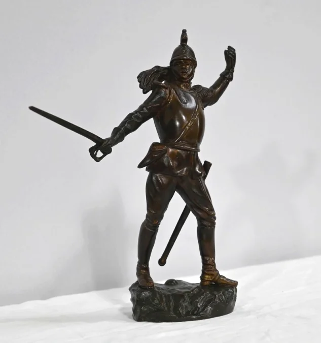 FIGURA IN BRONZO firmata G. OMERTH