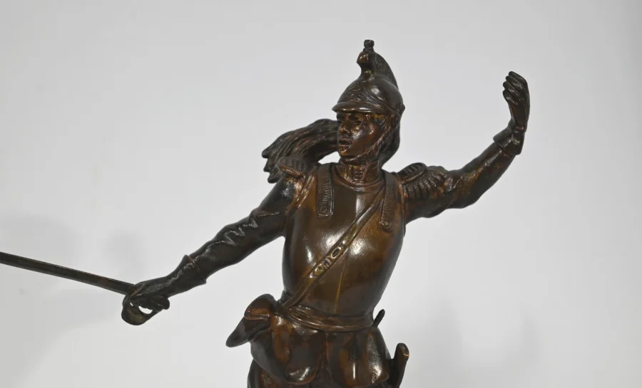 FIGURA IN BRONZO firmata G. OMERTH