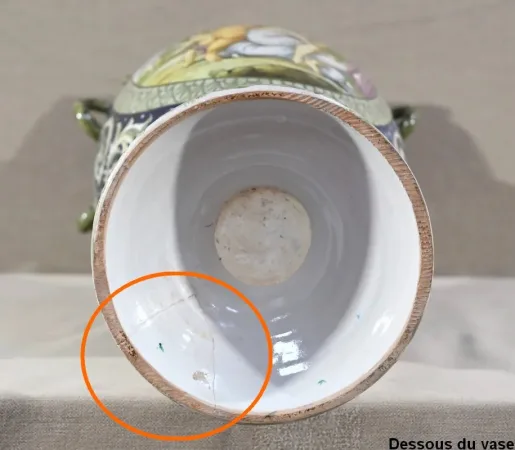 Important Vase en Faïence, style Renaissance – 2ème partie XIXe