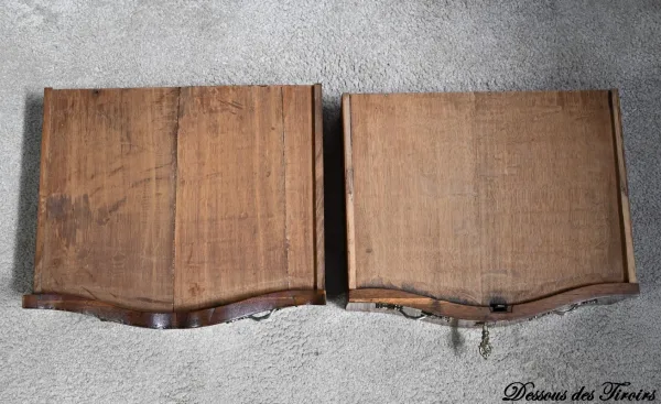 Petite Table Chiffonnière en Bois de Rose et Noyer, style Louis XV – 2ème Moitié XIXe