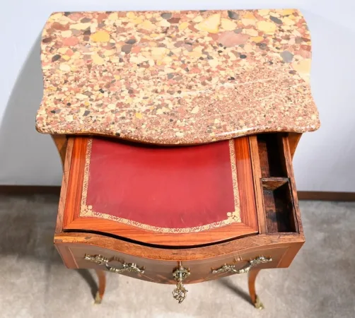 Petite Table Chiffonnière en Bois de Rose et Noyer, style Louis XV – 2ème Moitié XIXe