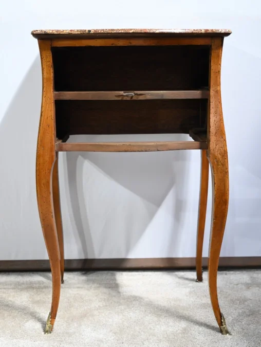 CHIFFONNIERE TABLE
