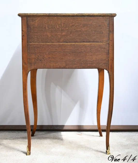 CHIFFONNIERE TABLE