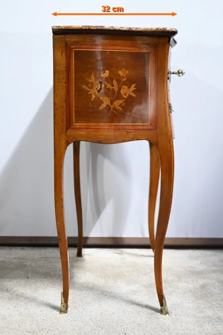 CHIFFONNIERE TABLE