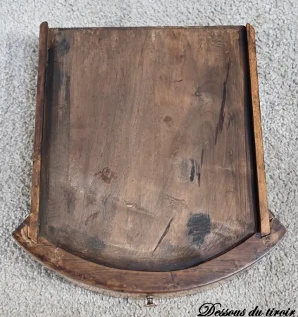 Petite Table Tambour, style Louis XVI – Fin XIXe