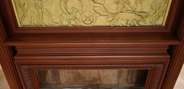 Importante Cheminée de Château en Acajou – 2ème partie XIXe