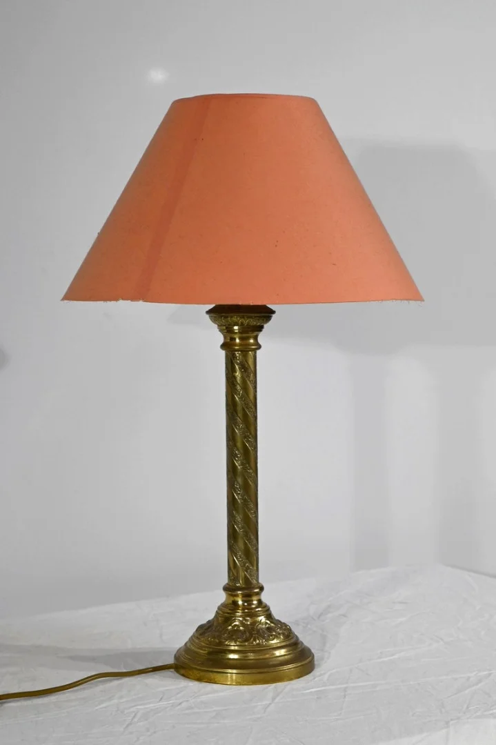 Lampe en Bronze Doré – Milieu XIXe