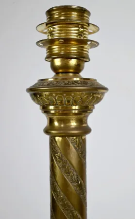 LAMPE AUS VERGOLDETER BRONZE