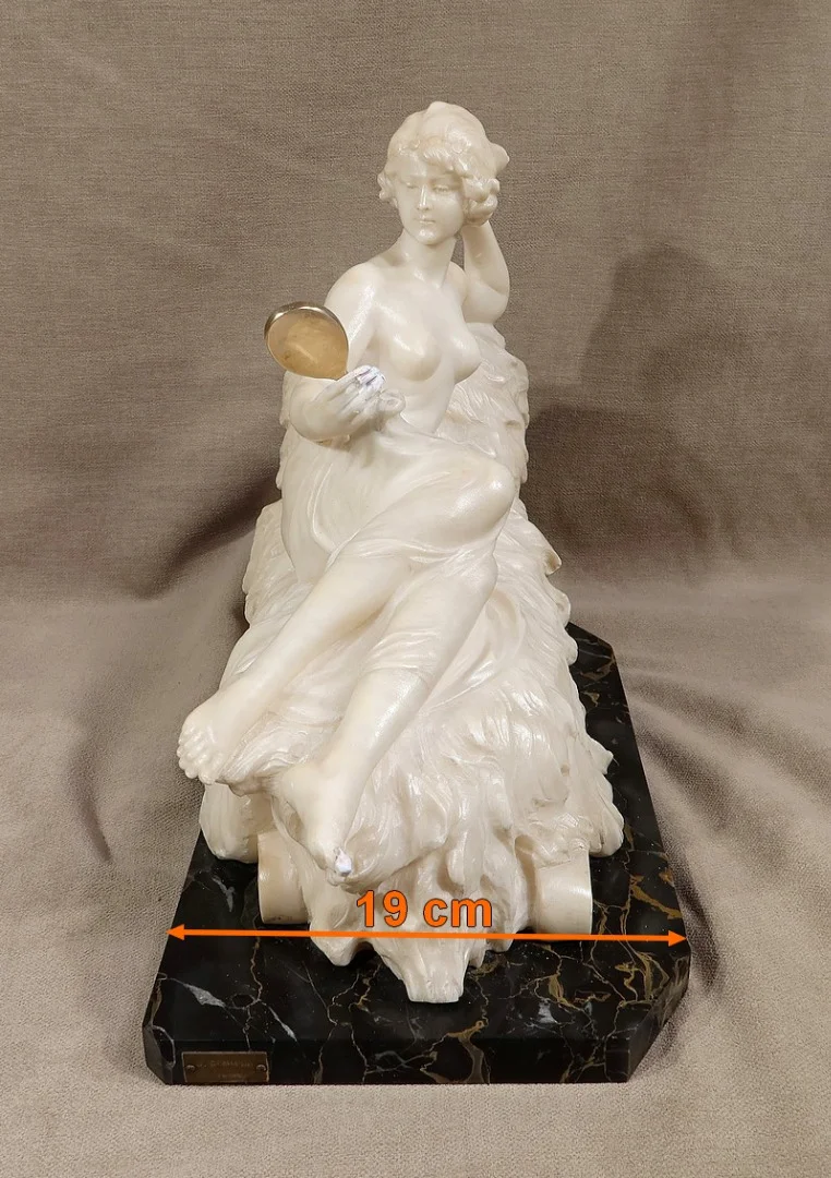 Importante Sculpture « Vénus au Miroir », par A. Saccardi – Début XXe