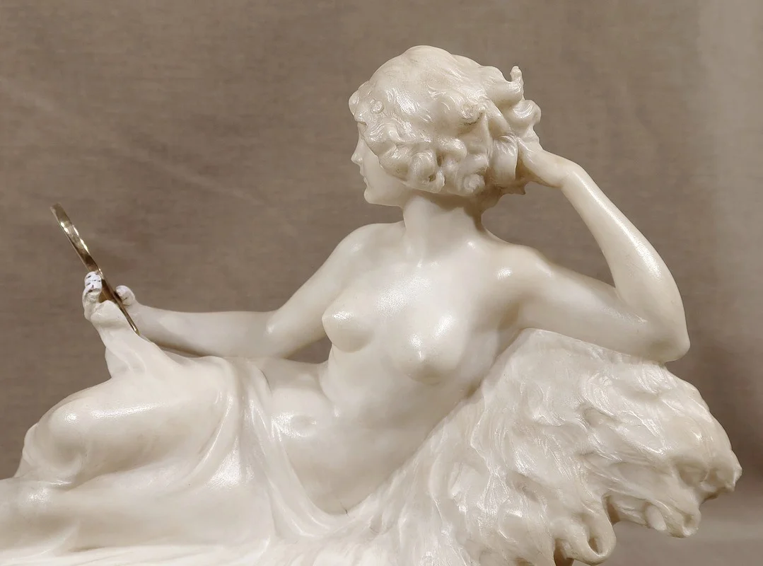 Importante Sculpture « Vénus au Miroir », par A. Saccardi – Début XXe