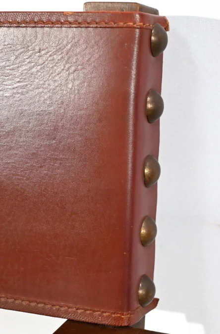SESSEL AUS WALNUSS- UND LEDER