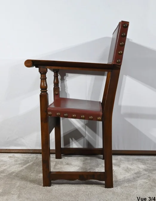 SESSEL AUS WALNUSS- UND LEDER