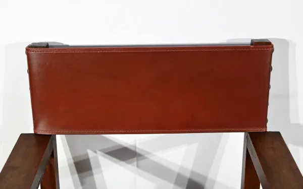 Fauteuil en Noyer et Cuir de Cordoue – Fin XIXe