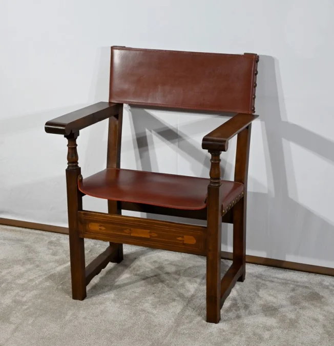 SESSEL AUS WALNUSS- UND LEDER