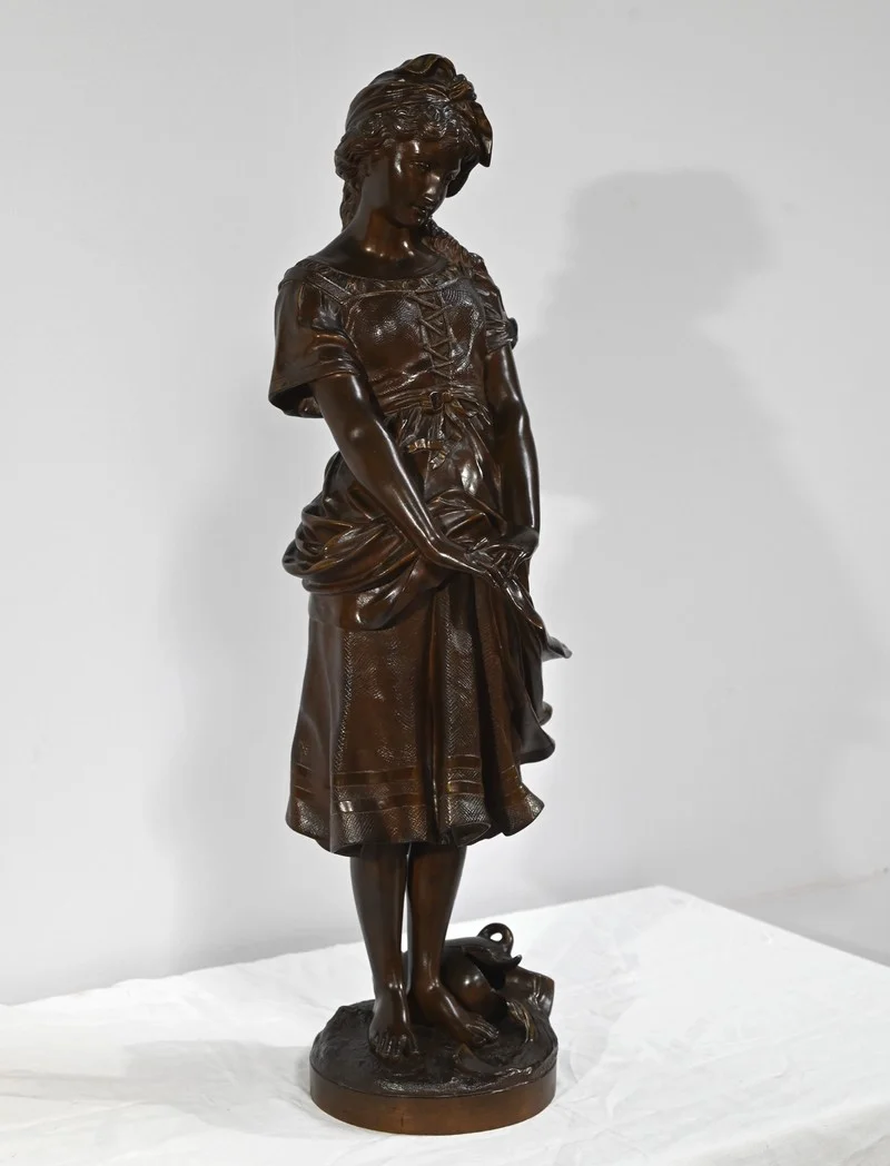 Bronze « La Jeune Fille à la Cruche Cassée », signé J-B.Germain – Fin XIXe