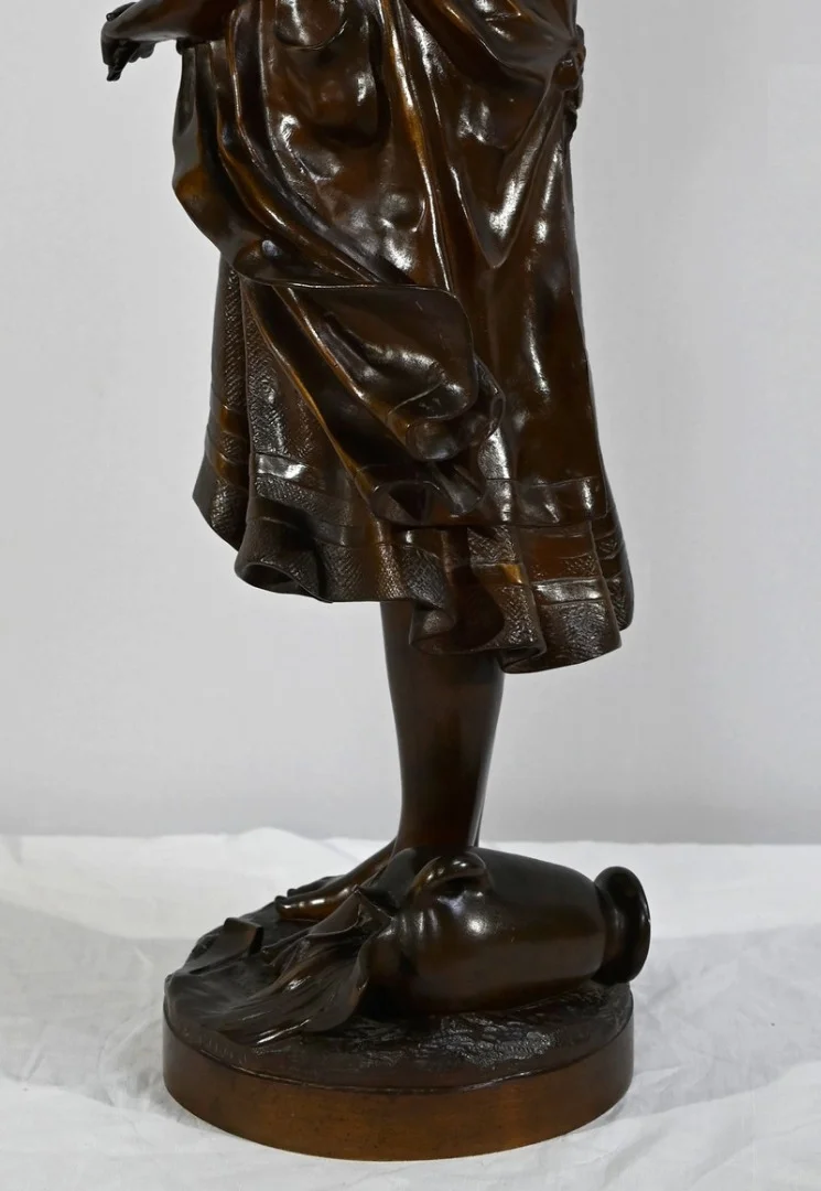 Bronze « La Jeune Fille à la Cruche Cassée », signé J-B.Germain – Fin XIXe