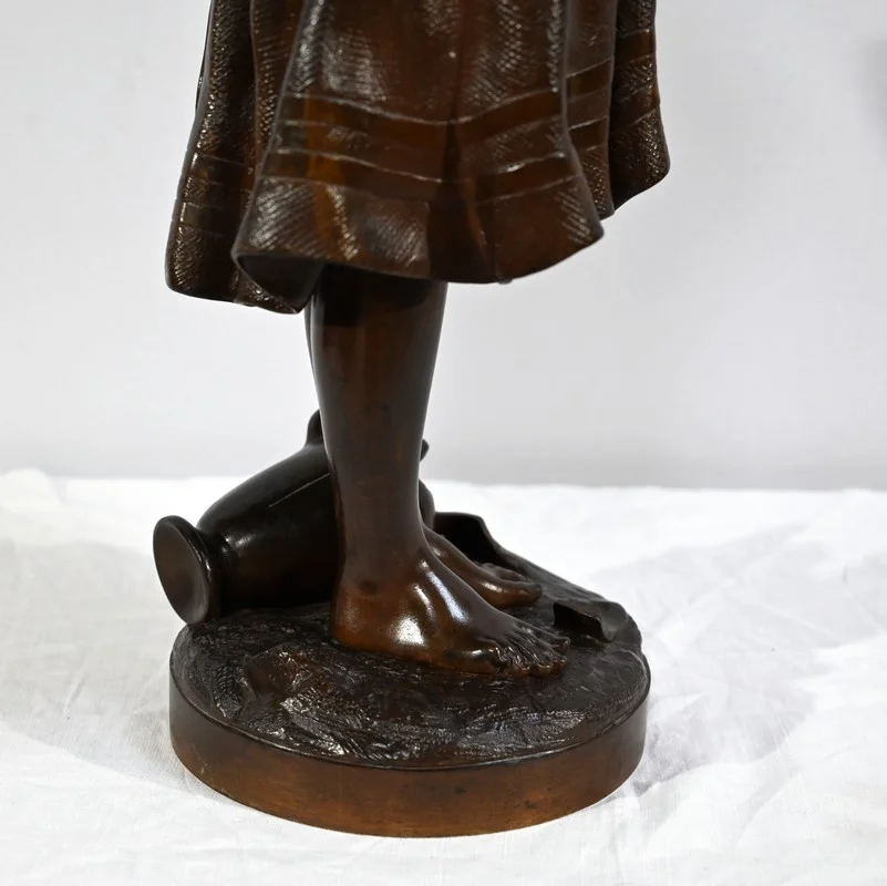 Bronze « La Jeune Fille à la Cruche Cassée », signé J-B.Germain – Fin XIXe