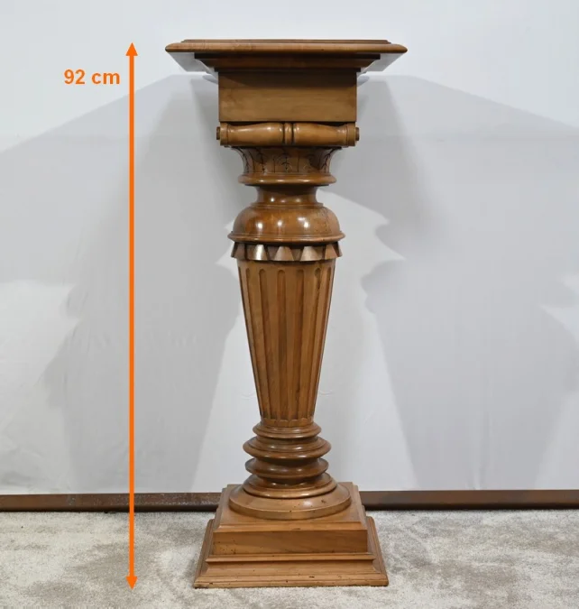 SÄULE IM LOUIS XVI-STIL