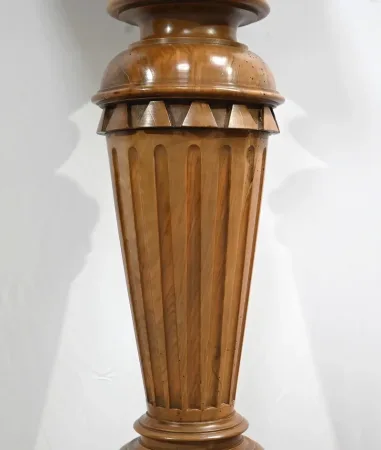 Importante Colonne en Noyer, style Louis XVI – Fin XIXe