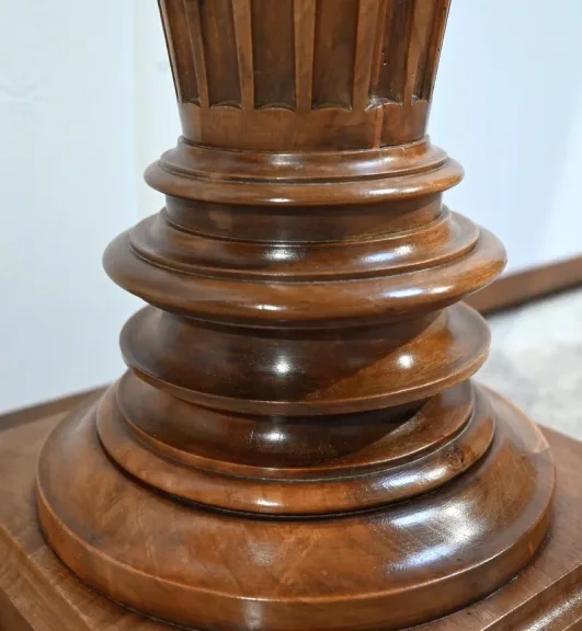 Importante Colonne en Noyer, style Louis XVI – Fin XIXe
