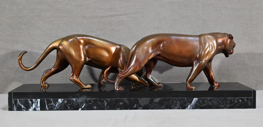 Groupe de Lionnes en Régule, Art Déco – 1940