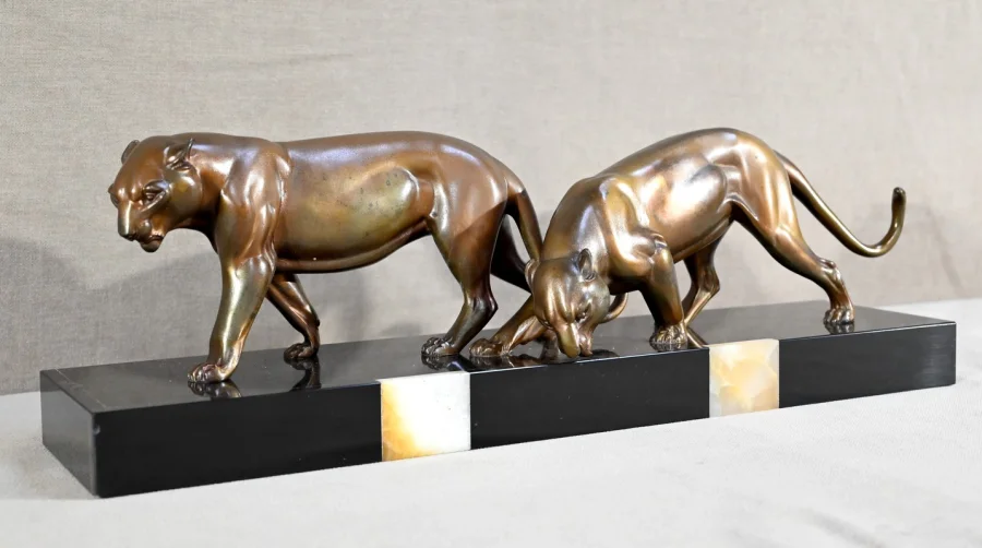 Groupe de Lionnes en Régule, Art Déco – 1940