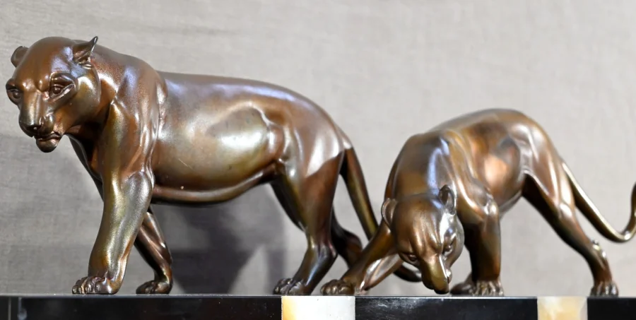 Groupe de Lionnes en Régule, Art Déco – 1940