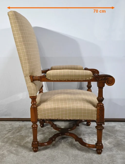 SESSEL IM LOUIS-XIV-STIL