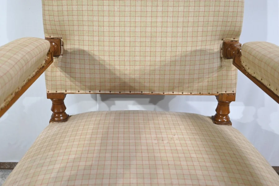 SESSEL IM LOUIS-XIV-STIL