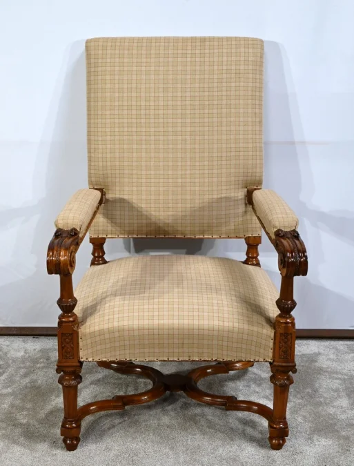 SESSEL IM LOUIS-XIV-STIL