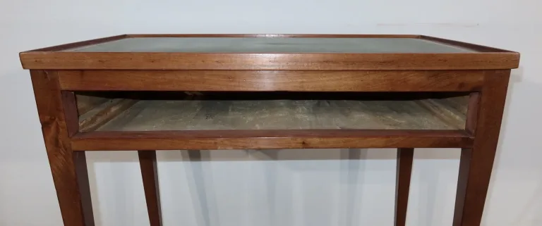 Petite Table Bureau en Acajou, époque Louis XVI  - Fin XVIIIe