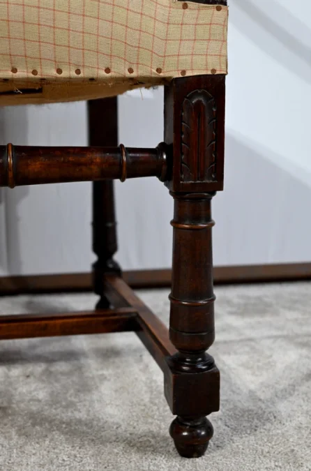 SESSEL IM RENAISSANCE-STIL