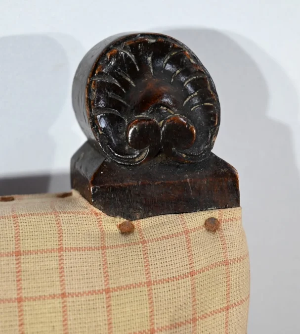 SESSEL IM RENAISSANCE-STIL