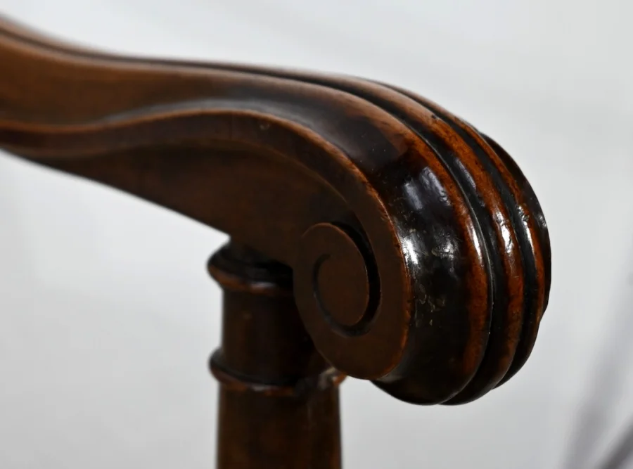 SESSEL IM RENAISSANCE-STIL