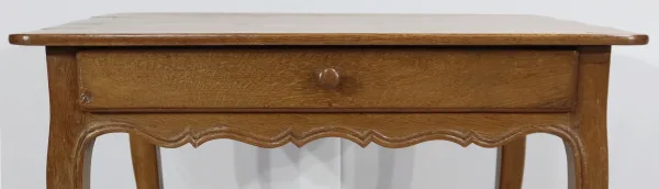 Petite Table en Chêne Blond, époque Louis XV – Fin XVIIIe