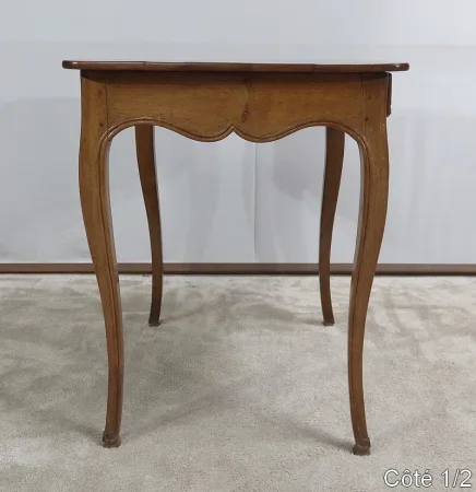 Petite Table en Chêne Blond, époque Louis XV – Fin XVIIIe