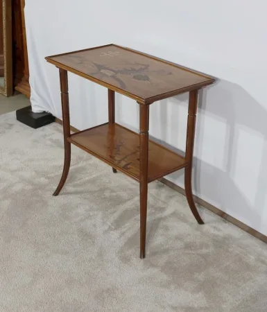 Table à Thé à Décors marquetés, signée E. Gallé, Art Nouveau – Fin XIXe