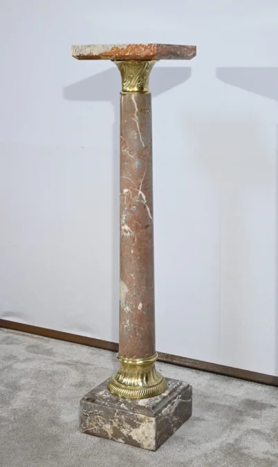COLONNA IN MARMO